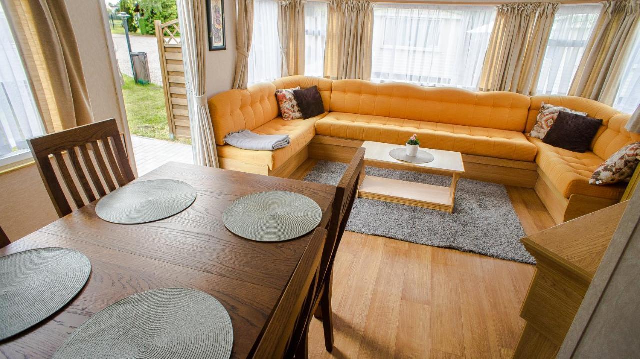 Keja Chlapowo Lodge *